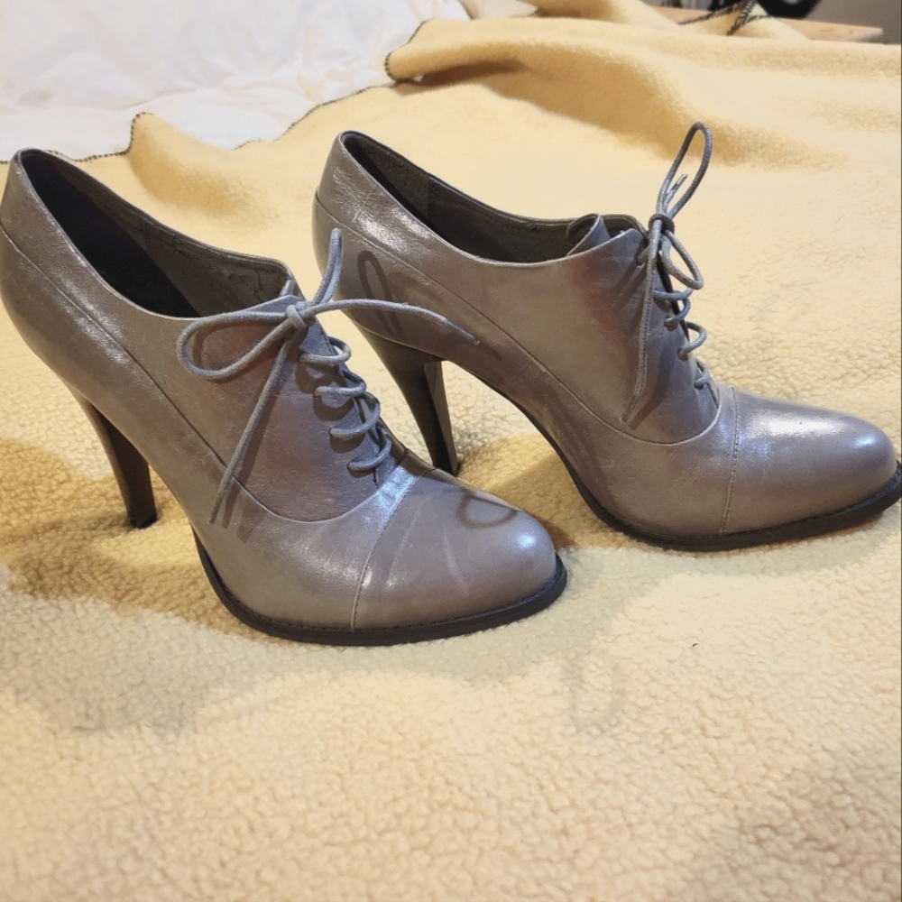 ALDO Oxford lace up leather shoes